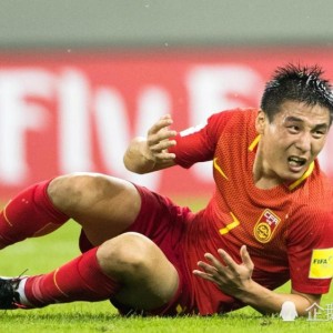 开云官网-升班马波鸿爆冷擒狼堡，日本新星连场破门  